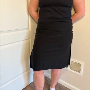 Black mini/midi skirt